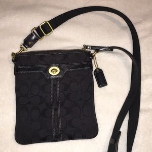 Authentic Coach Cross body bag black